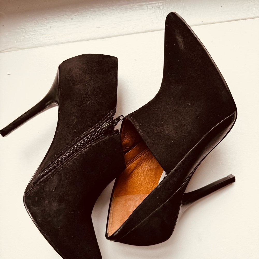 Black suede Steve Madden booties